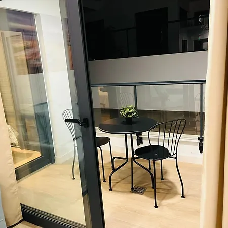 La Naval Apartment *