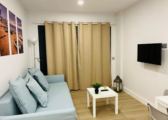 La Naval * Las Palmas